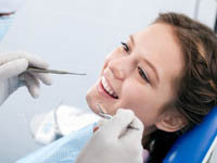 Установка виниров на зубы и другие услуги стоматологии в коттеджном поселке
